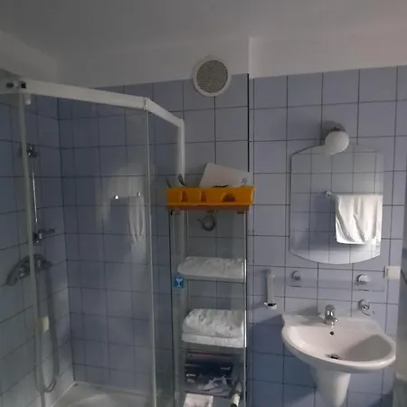 Apartament W Koronie Drzew Serock Exterior photo